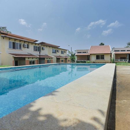 Treebo Laa Gardenia Resort, Nilavoor Lake 耶拉吉里 外观 照片