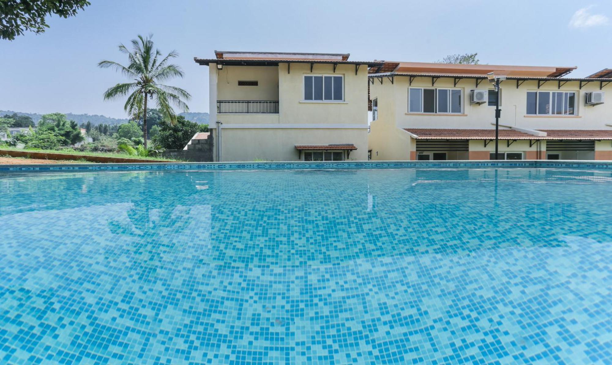 Treebo Laa Gardenia Resort, Nilavoor Lake 耶拉吉里 外观 照片
