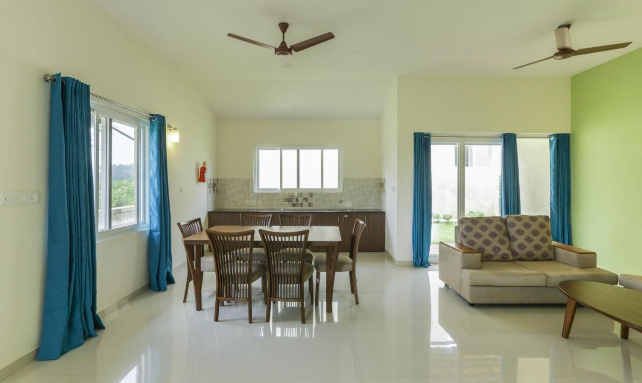 Treebo Laa Gardenia Resort, Nilavoor Lake 耶拉吉里 外观 照片